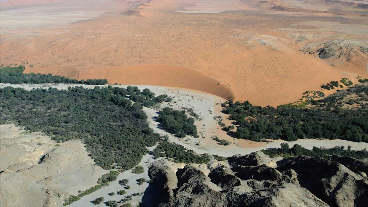 Kuiseb Canyon & Desert Crossing